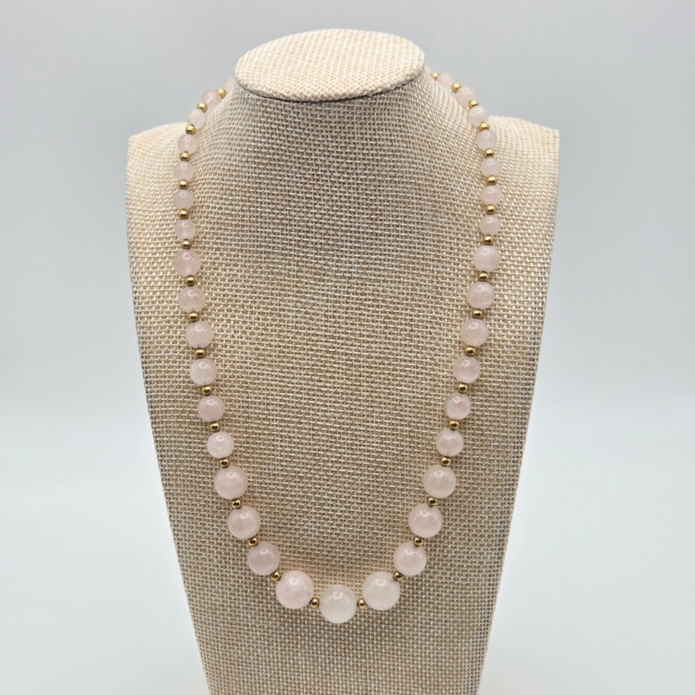 Vintage Rose Quartz Graduated Stone Beaded 18" Necklace Gold Tone